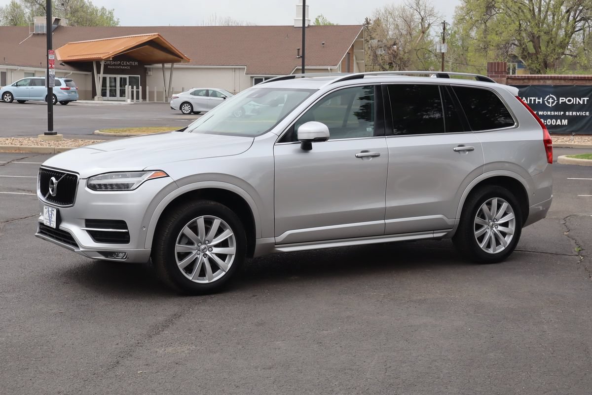 Used 2018 Volvo XC90 T6 Momentum w/ Convenience Package AWD/4WD image 10