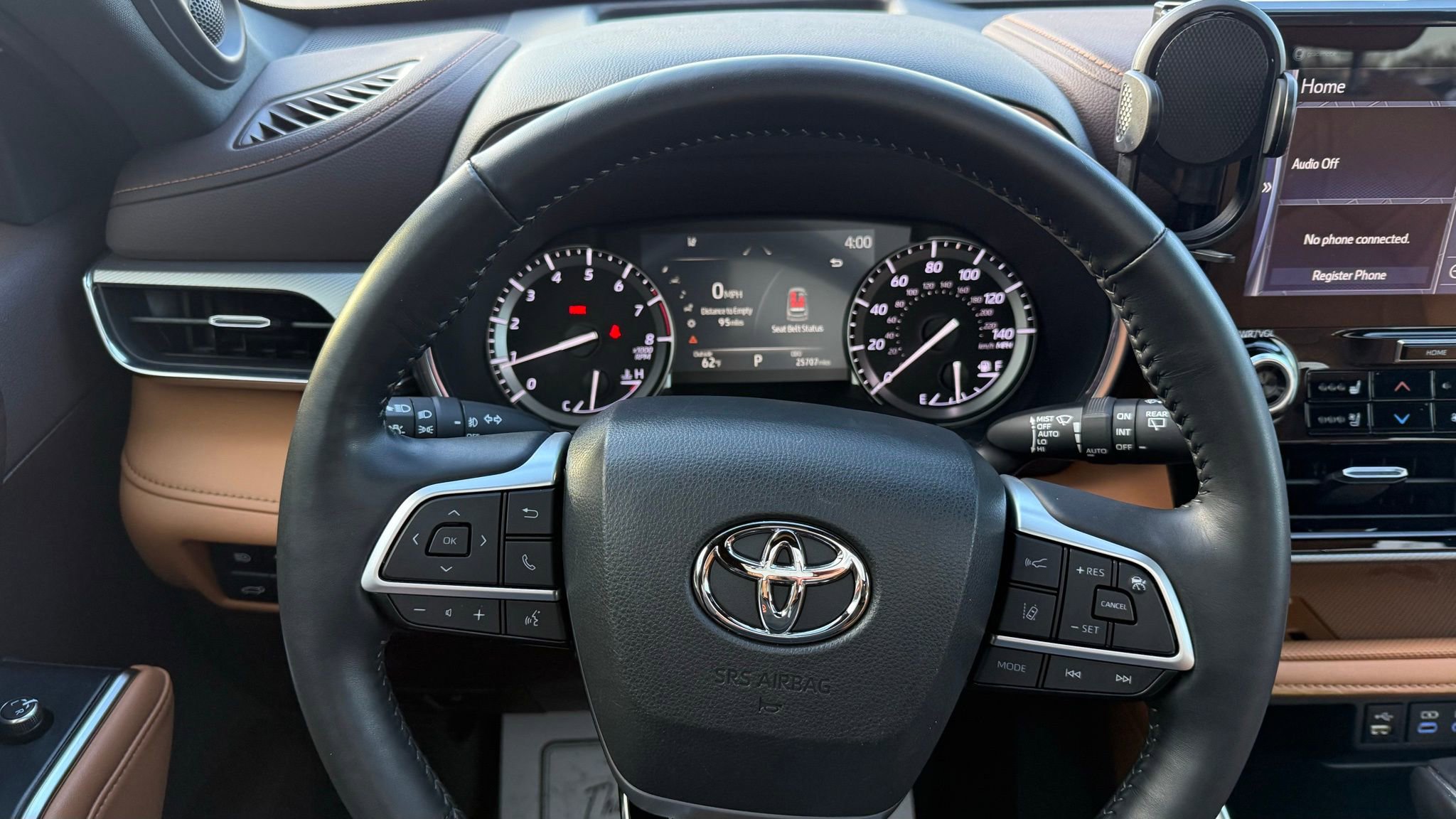 Used 2022 Toyota Highlander Platinum image 42