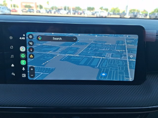 Certified 2025 Nissan Kicks SR w/ Illumination Package FWD image 21