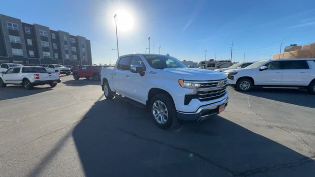Used 2023 Chevrolet Silverado 1500 LTZ image 2