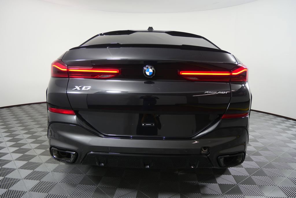 New 2026 BMW X6 xDrive40i w/ Climate Comfort Package image 4