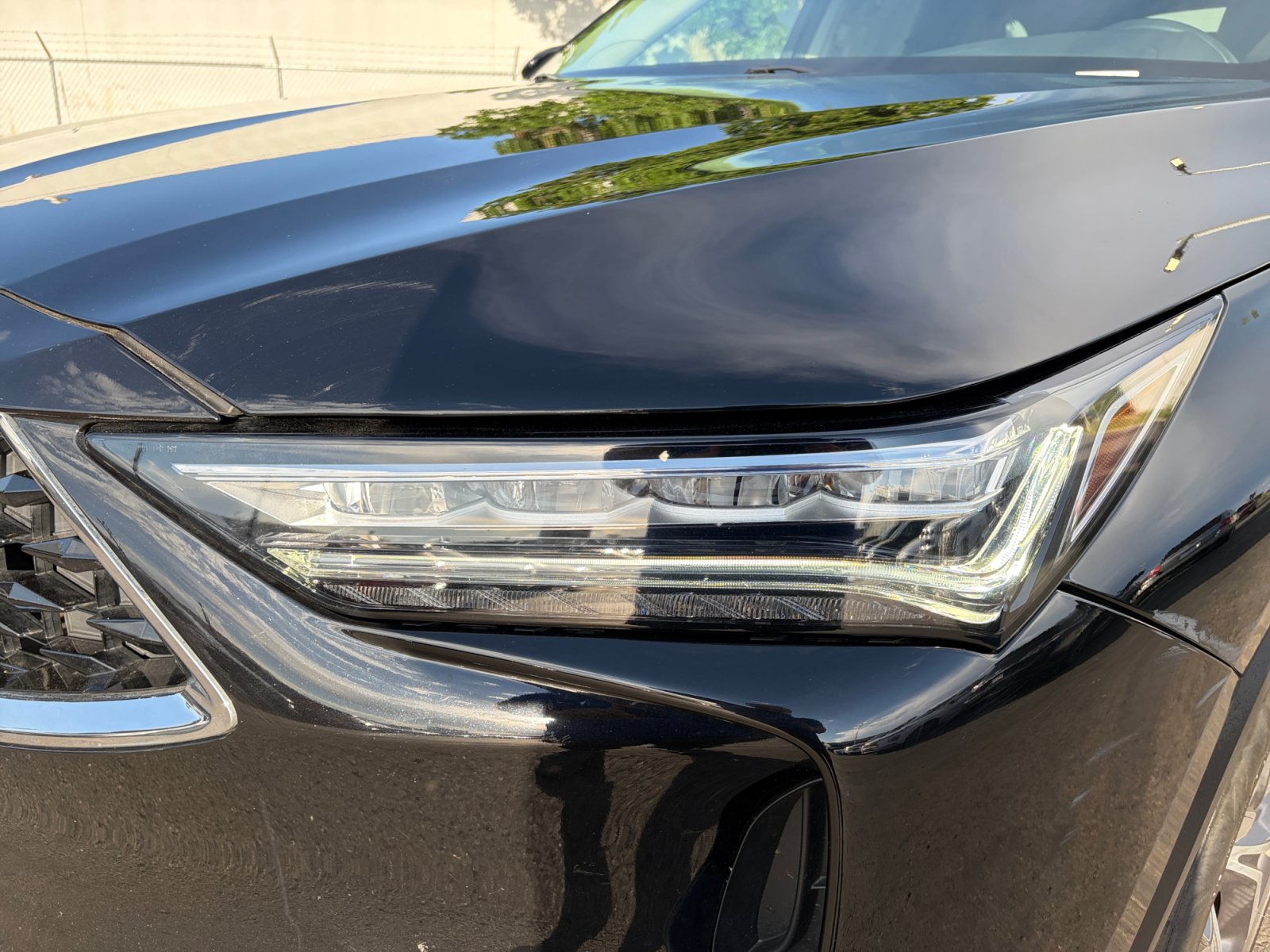 Used 2023 Acura MDX SH-AWD w/ Technology Package image 9
