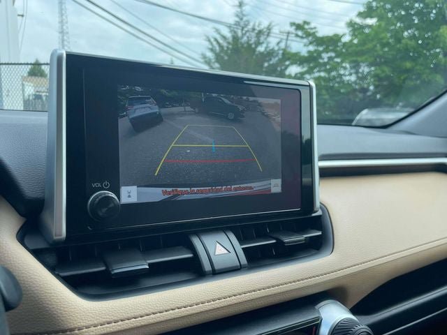 Certified 2023 Toyota RAV4 LE AWD/4WD image 30