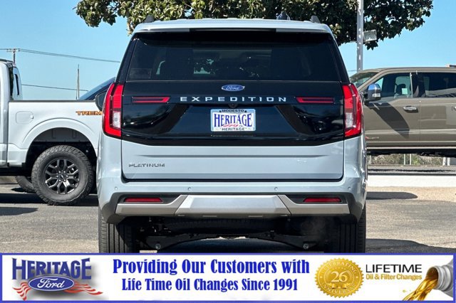 New 2026 Ford Expedition Platinum image 5
