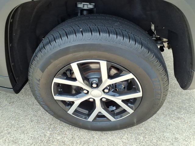 Used 2024 Jeep Grand Cherokee Limited RWD image 19