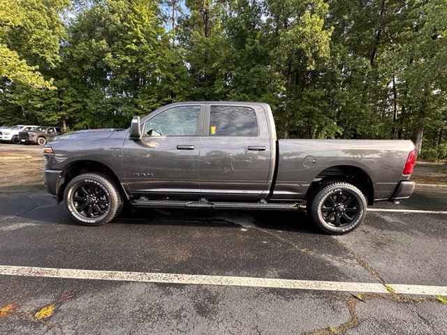 New 2026 RAM 2500 Laramie AWD/4WD image 3