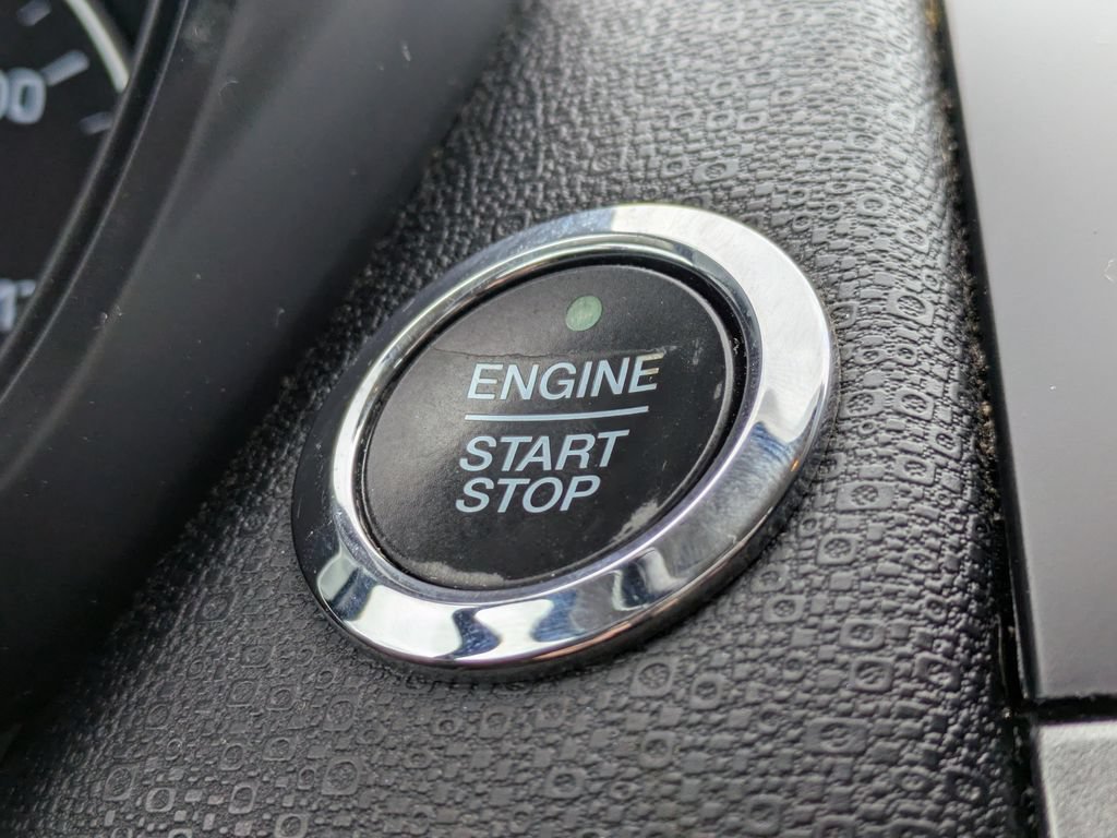 Used 2018 Ford EcoSport SE FWD image 28