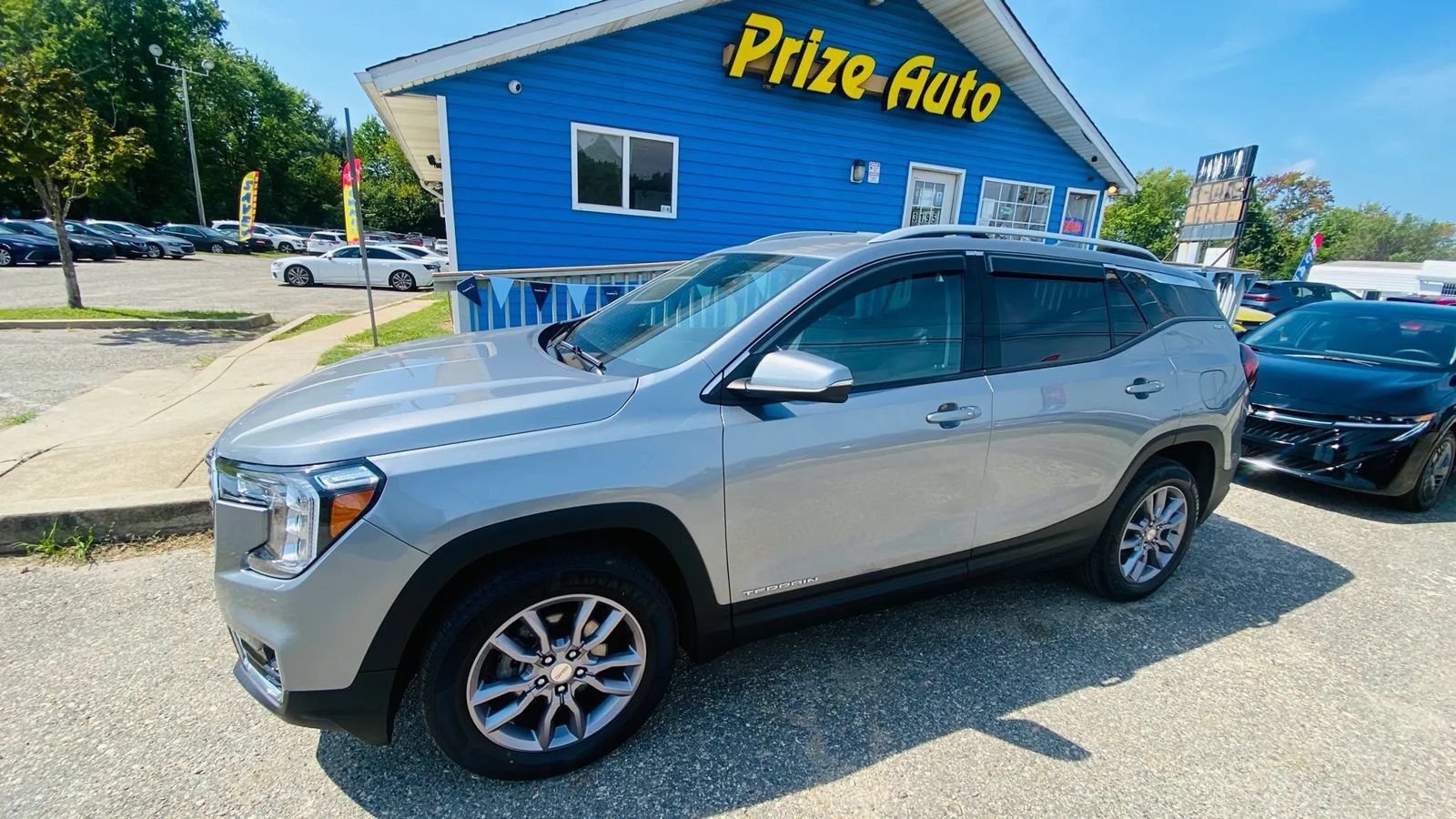Used 2023 GMC Terrain SLT
