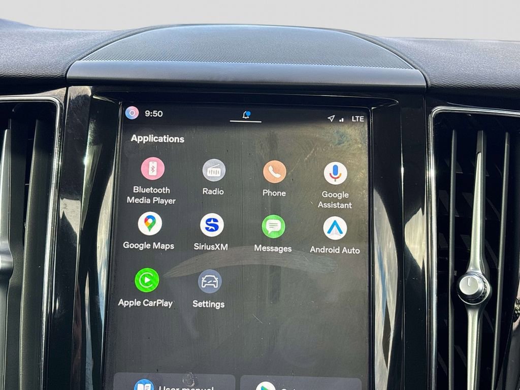 Used 2024 Volvo XC60 B5 Core w/ Protection Package Premier image 21