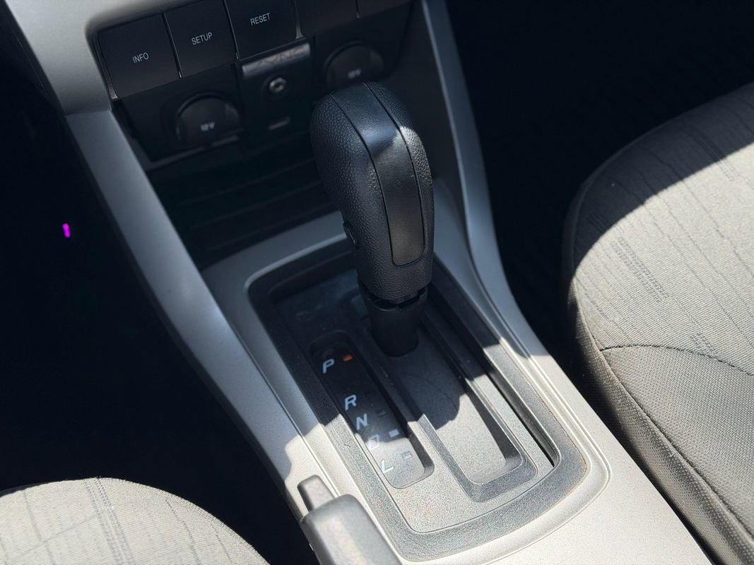 Used 2008 Ford Focus SE FWD image 15