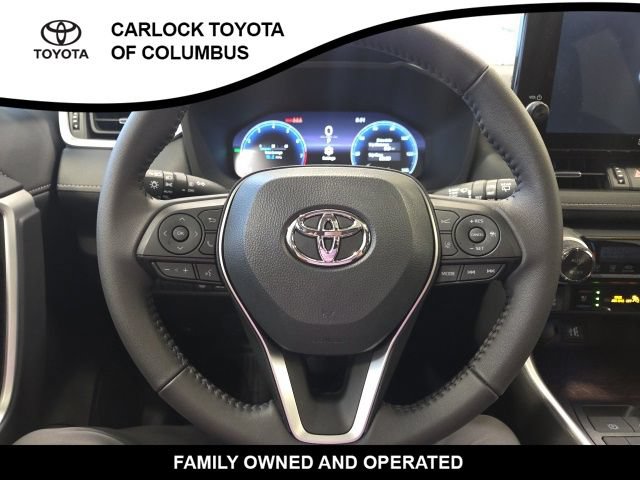 Used 2025 Toyota RAV4 Limited FWD image 23