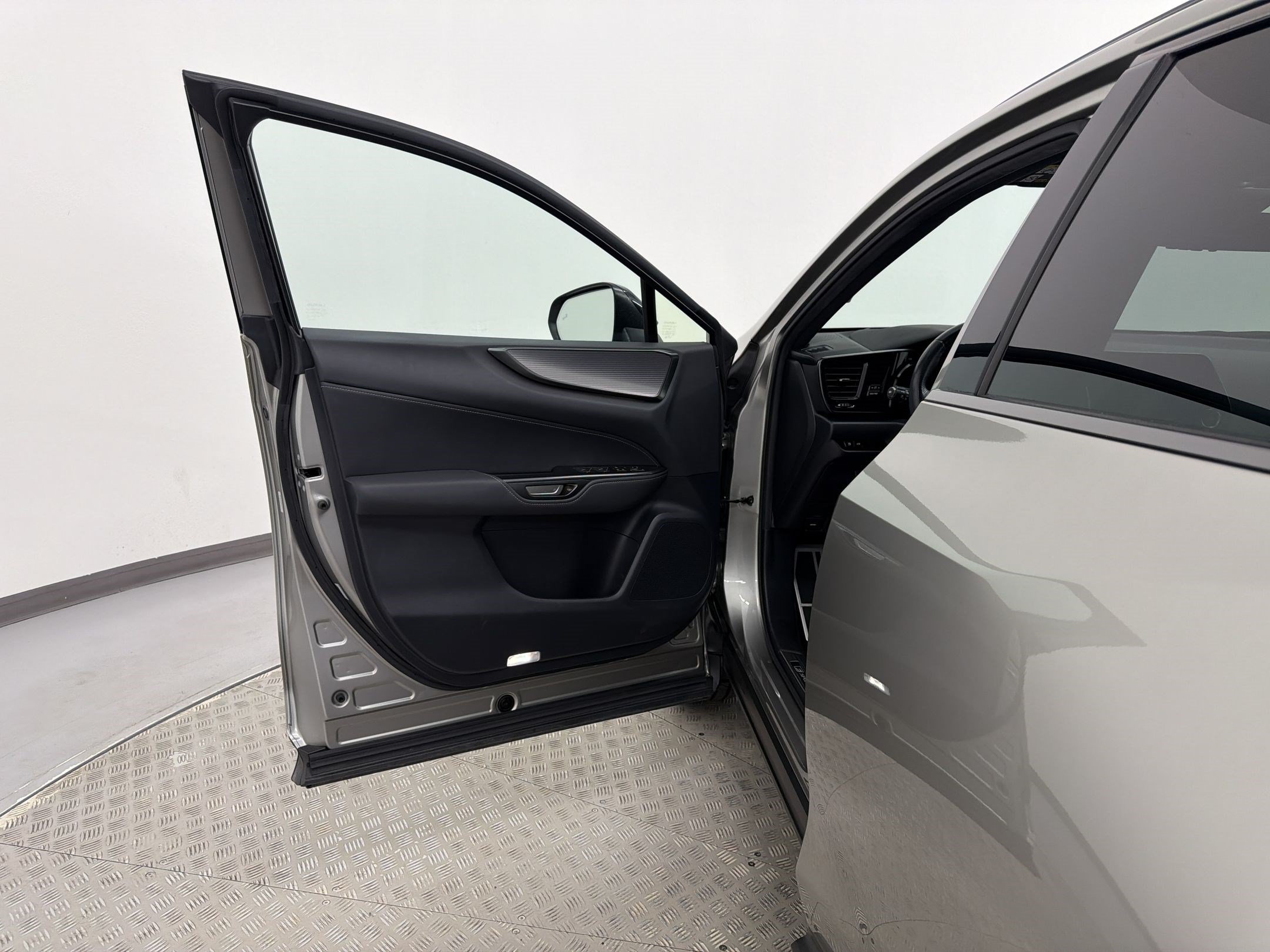 Certified 2022 Lexus NX 350 F Sport w/ Towing Package (2000 Lbs) AWD/4WD image 29