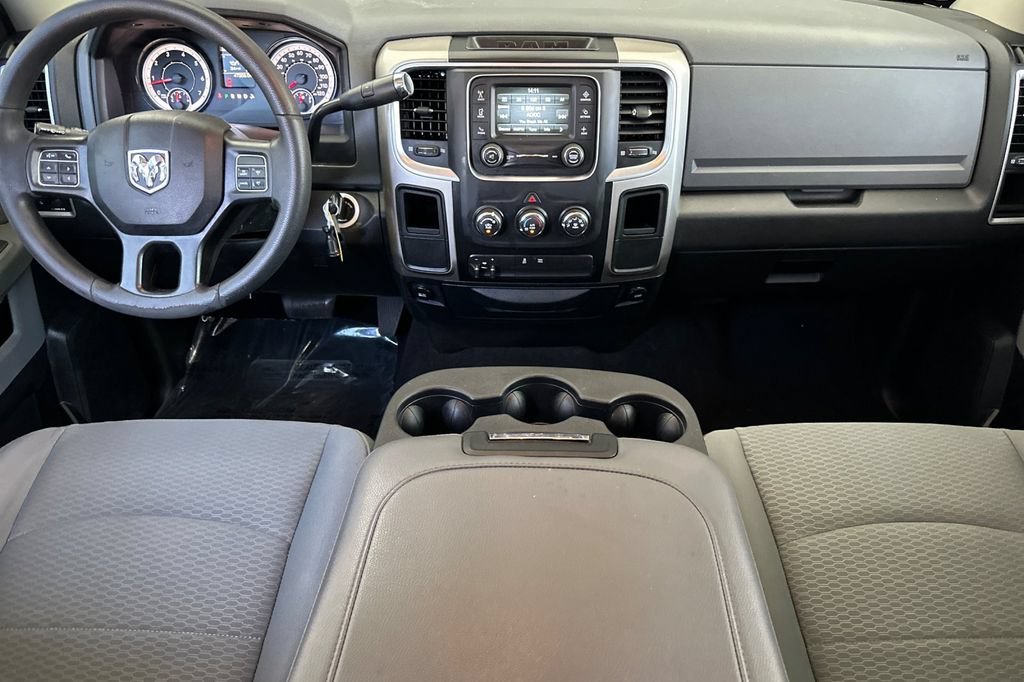 Used 2017 RAM 3500 SLT RWD image 13