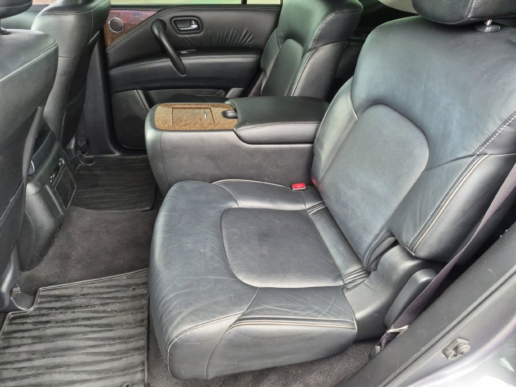 Used 2017 INFINITI QX80 4WD w/ Driver Assistance Package image 29