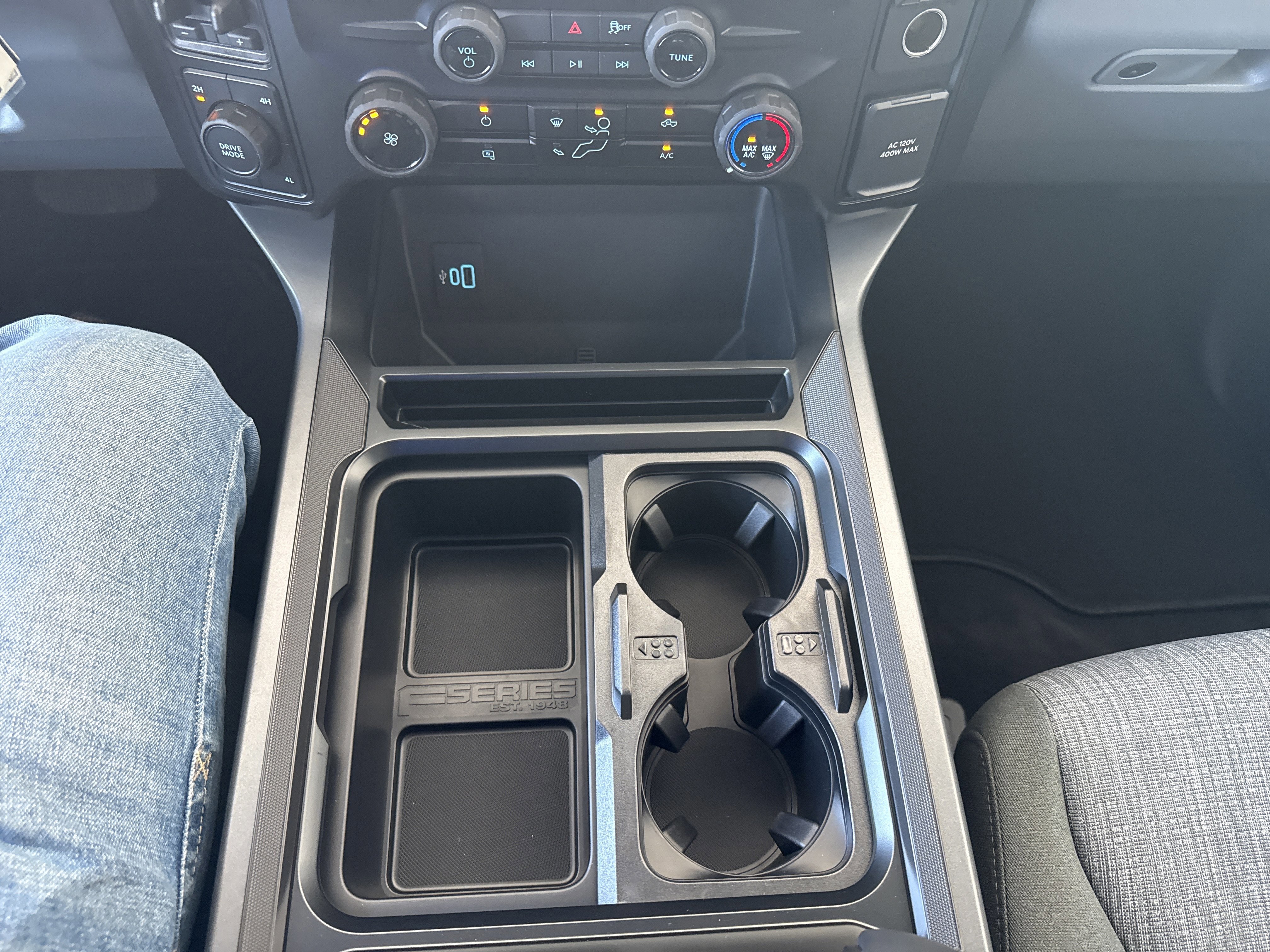 New 2026 Ford F350 XLT image 27