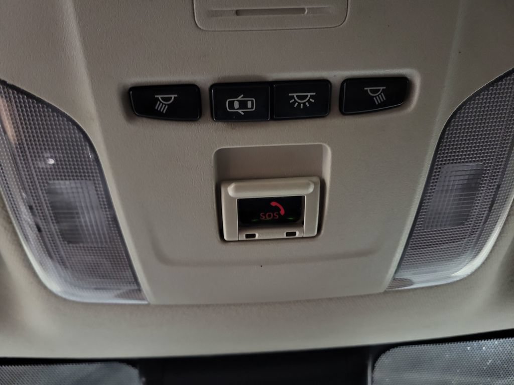 Used 2022 Toyota Corolla LE FWD image 21
