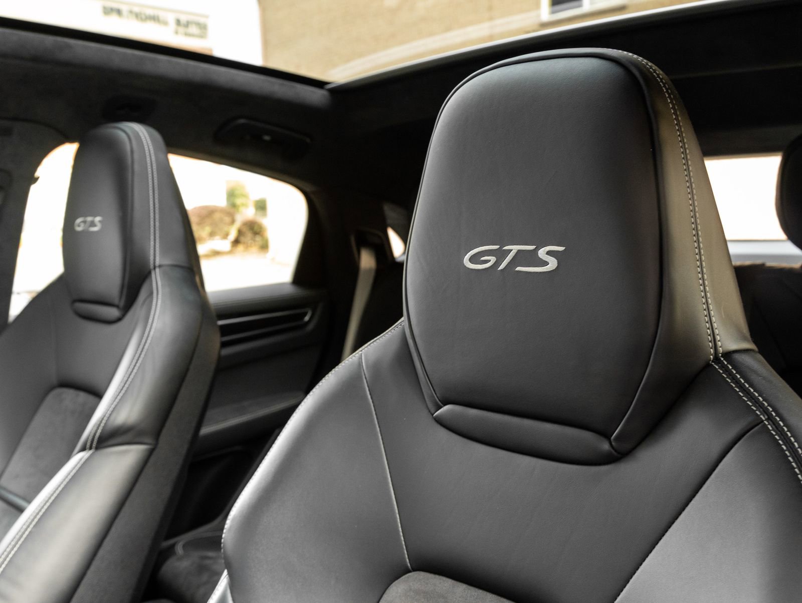 Certified 2023 Porsche Cayenne GTS AWD/4WD image 23