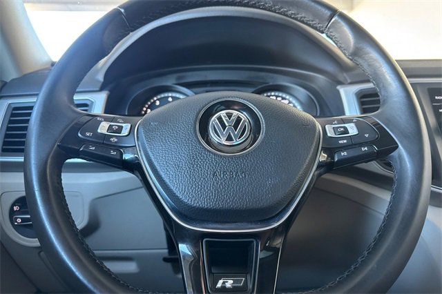 Used 2019 Volkswagen Atlas SE w/ Panoramic Sunroof Package image 24