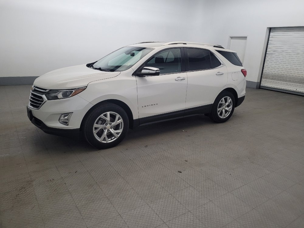 Used 2018 Chevrolet Equinox Premier FWD image 2
