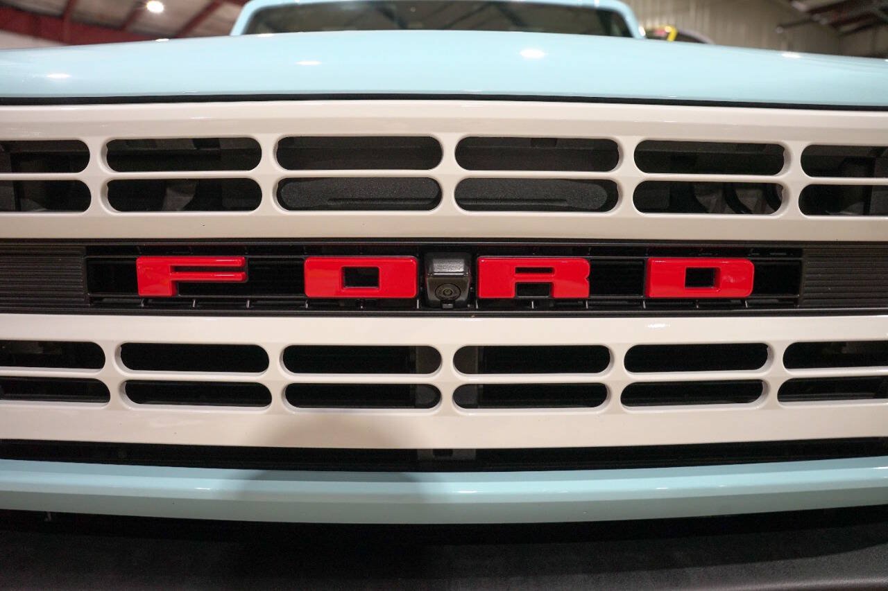 Used 2023 Ford Bronco Heritage Edition AWD/4WD image 38