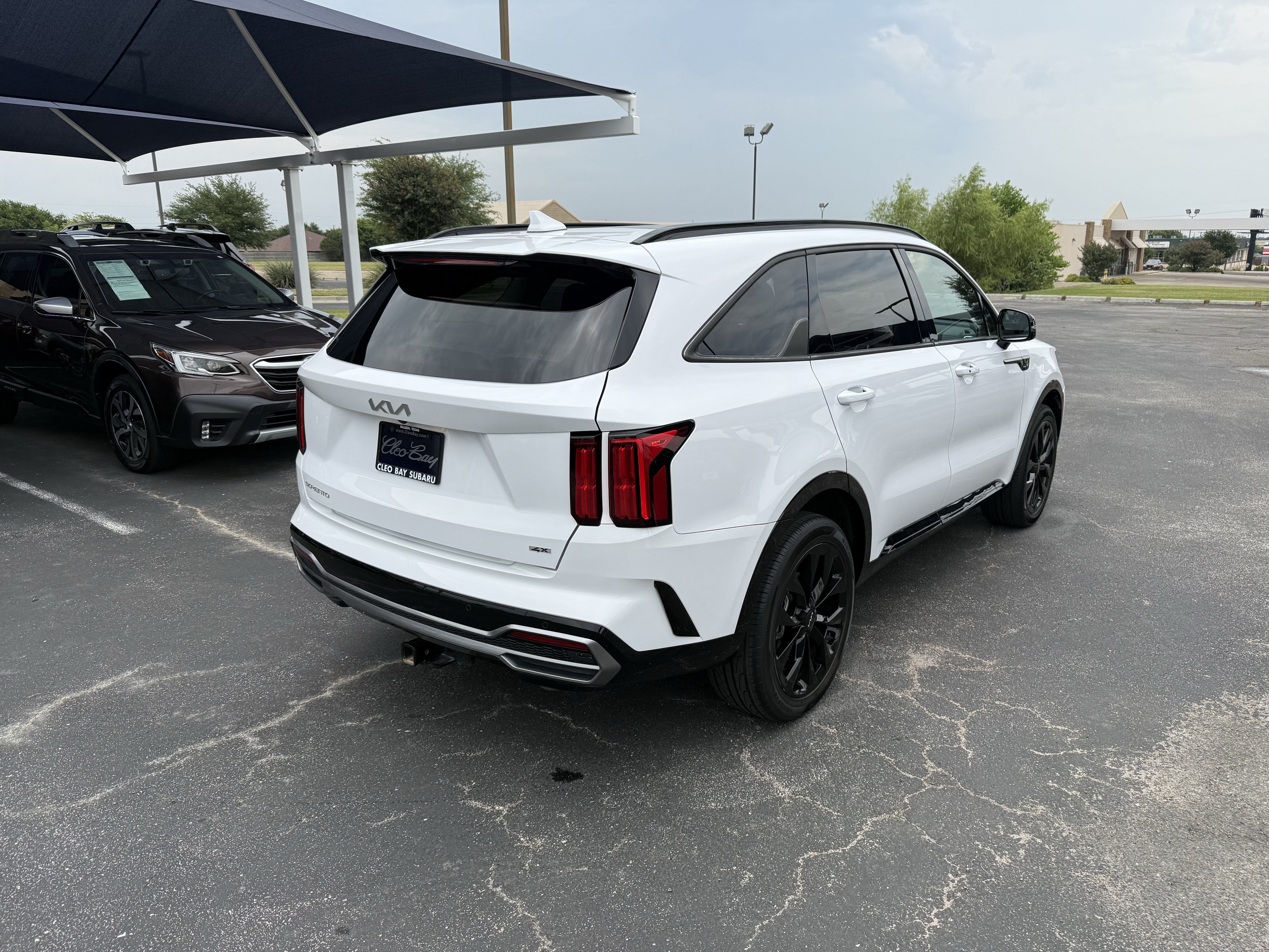 Used 2023 Kia Sorento SX AWD/4WD image 7