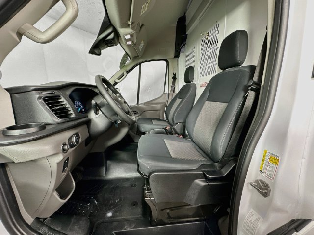 Used 2024 Ford Transit 250 148 High Roof Extended AWD image 18