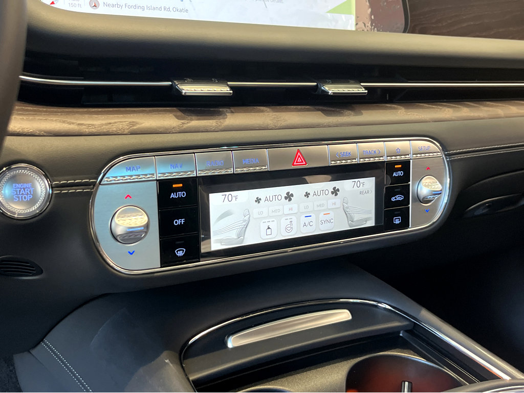 New 2025 Genesis G90 3.5T image 9