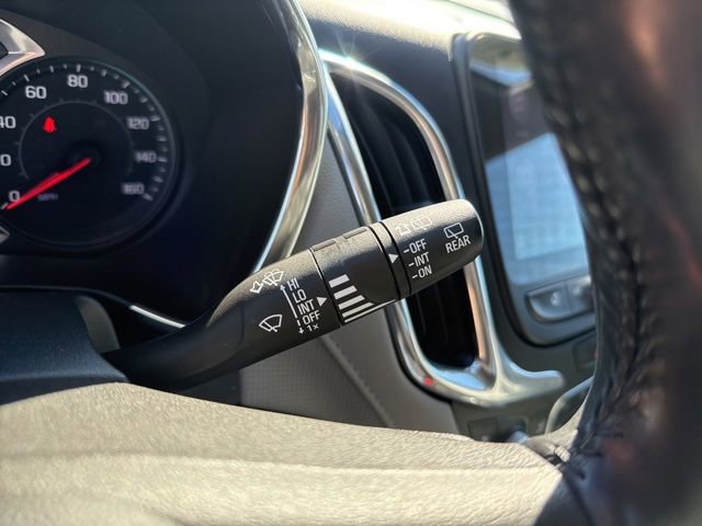 Used 2020 Chevrolet Equinox Premier image 23