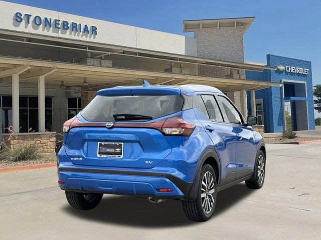 Used 2022 Nissan Kicks SV image 5