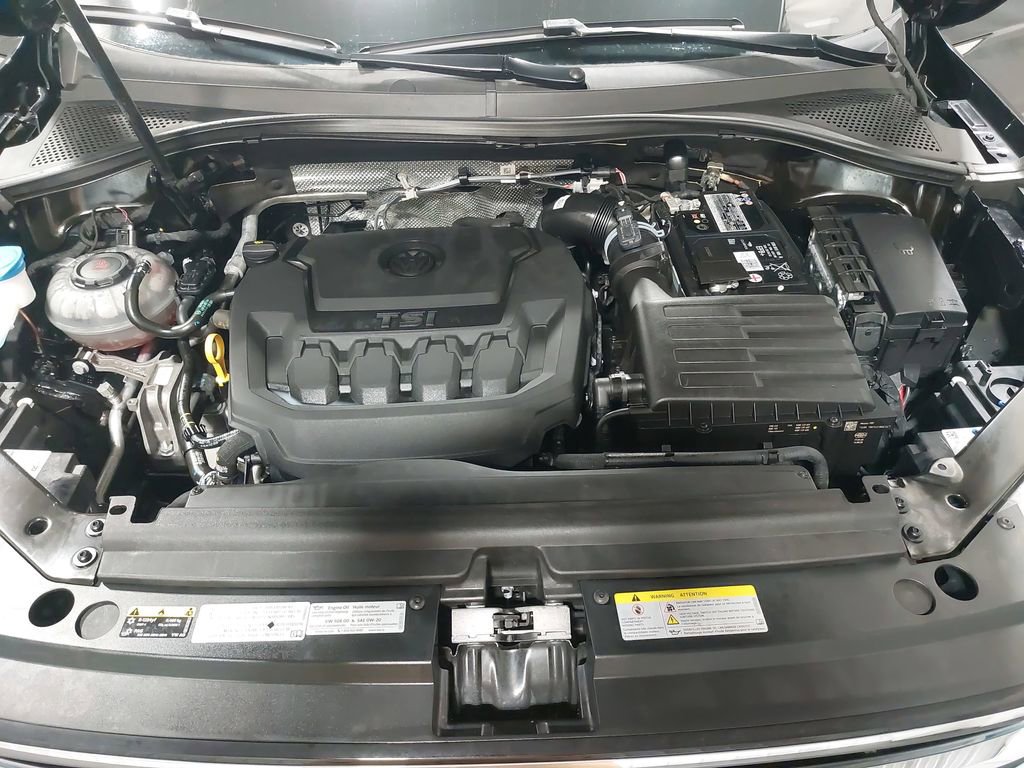 Used 2022 Volkswagen Tiguan SE image 30