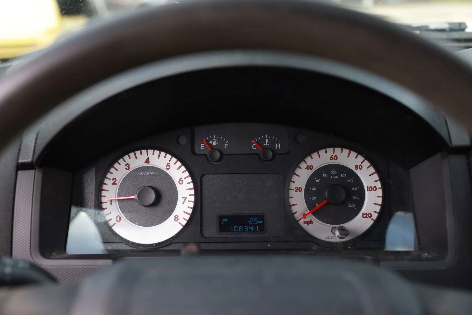 Used 2010 MAZDA Tribute i Sport image 28