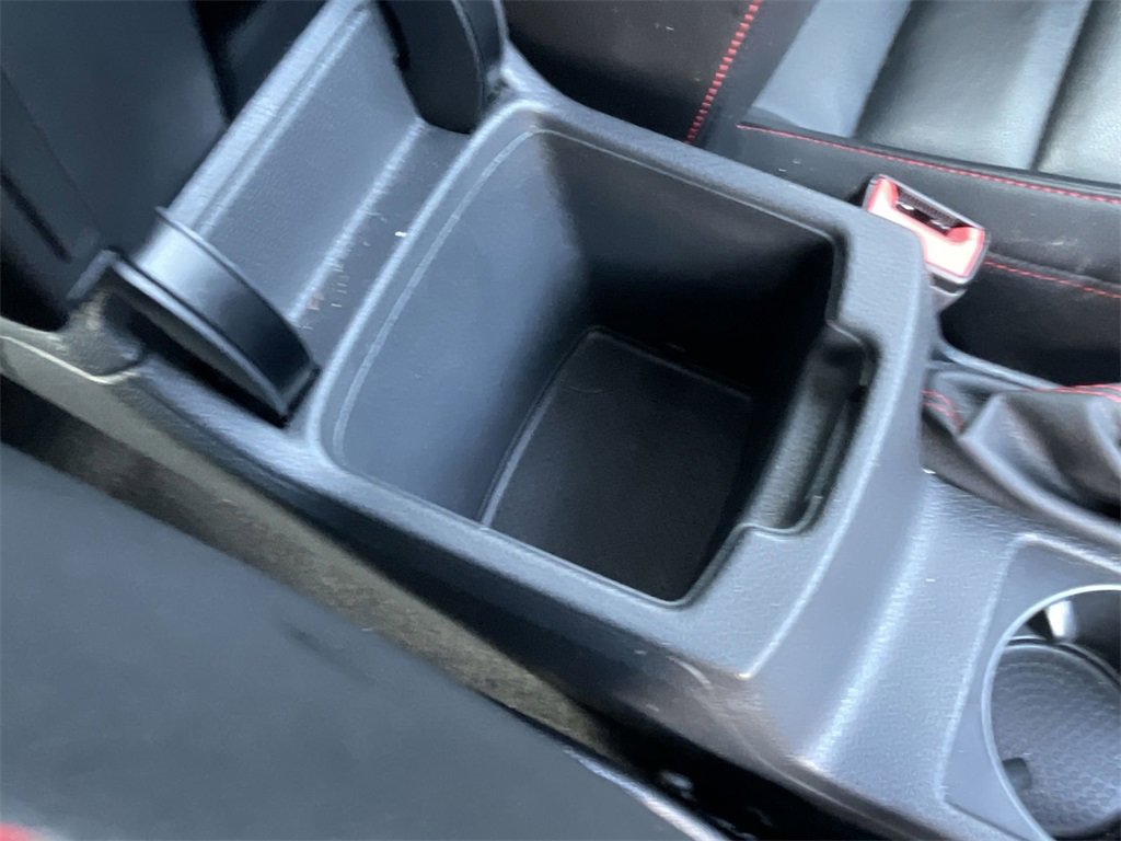 Used 2019 Volkswagen GTI SE w/ SE Experience Package image 31