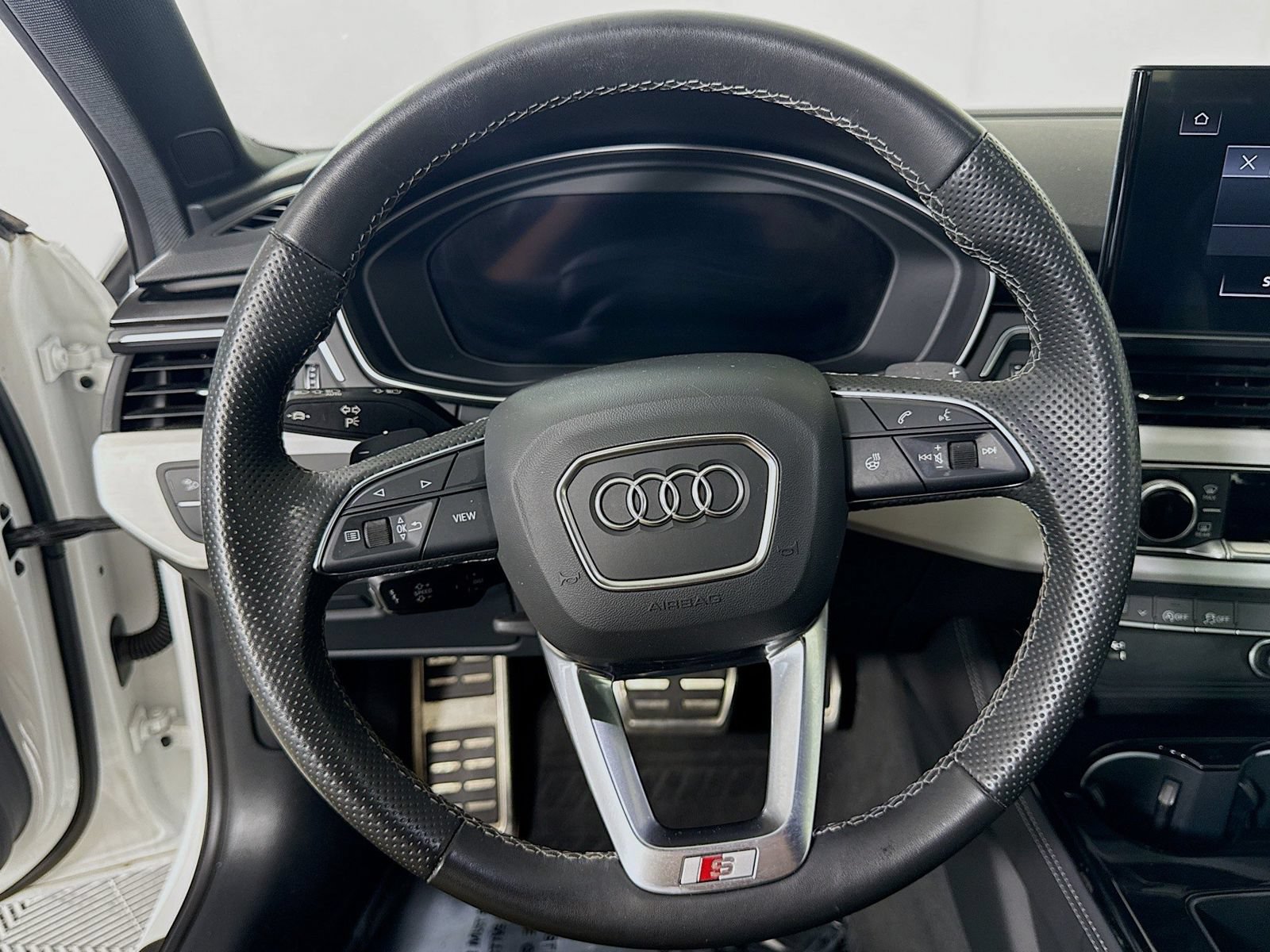 Certified 2023 Audi A4 2.0T Premium Plus w/ Premium Plus Package AWD/4WD image 15