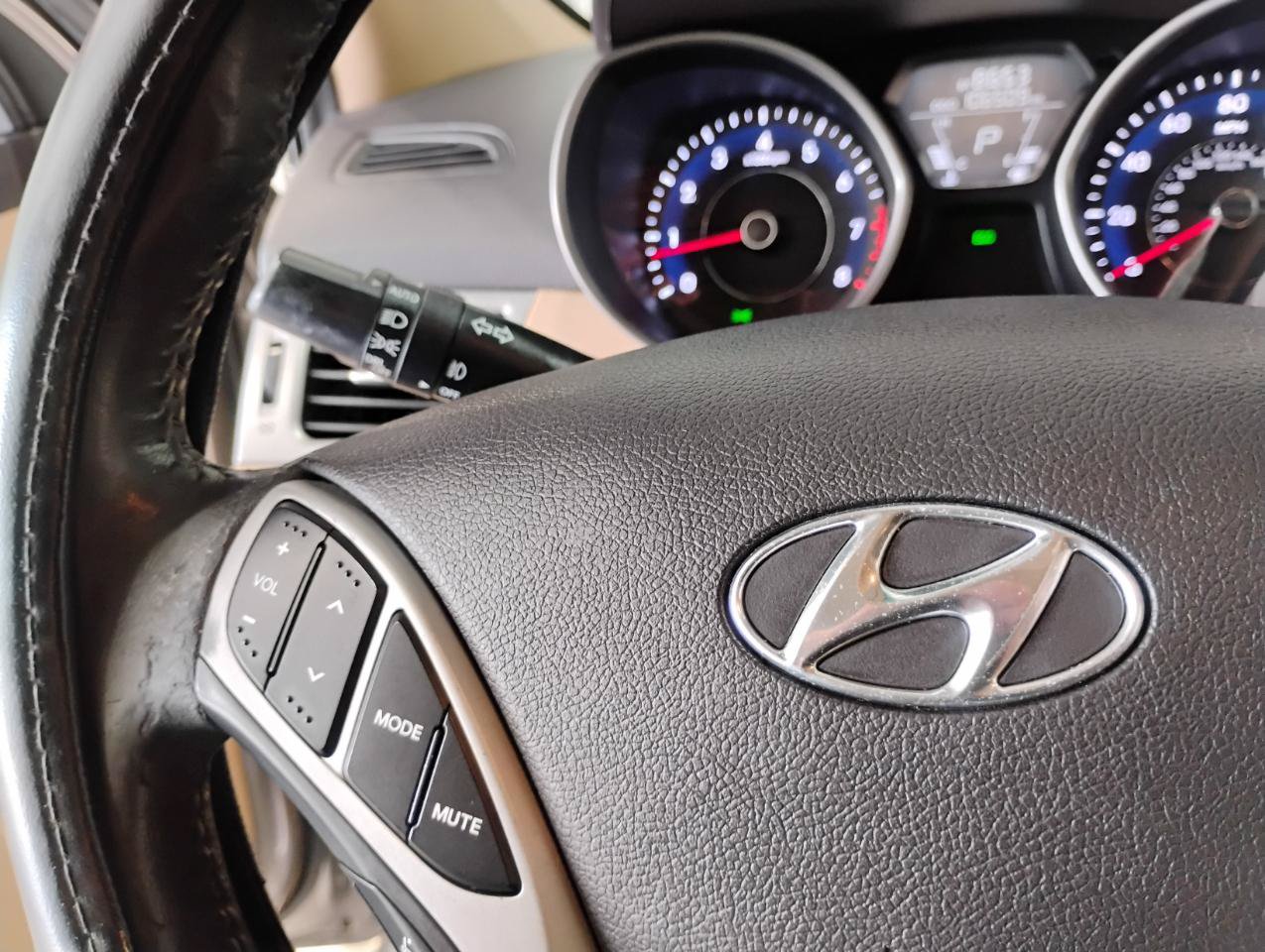 Used 2013 Hyundai Elantra Limited w/ Technology Pkg FWD image 66