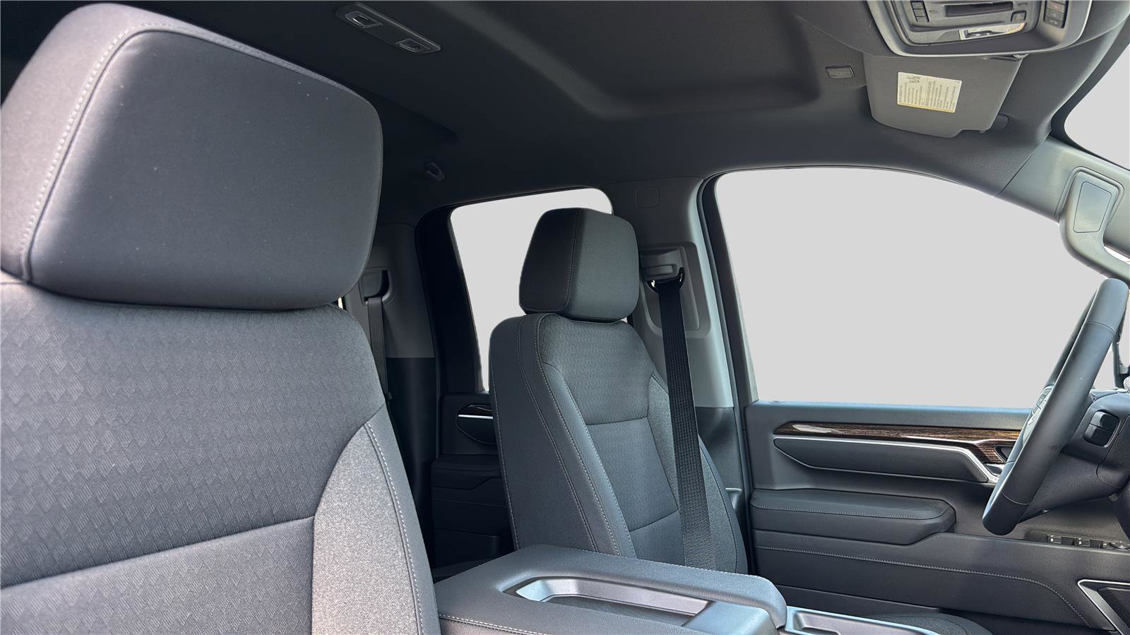 New 2026 GMC Sierra 2500 SLE image 22