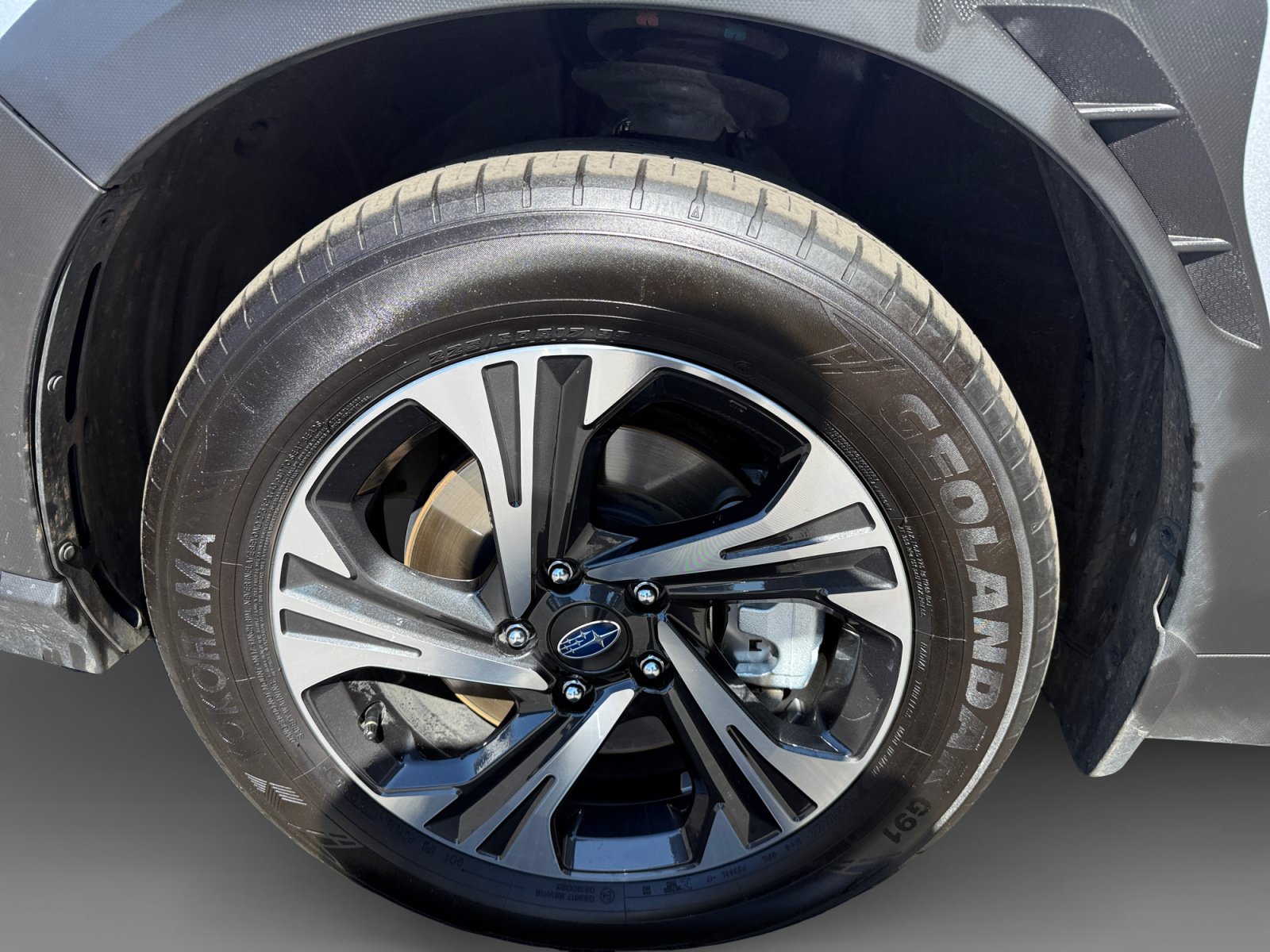 Used 2025 Subaru Crosstrek 2.5i Premium AWD/4WD image 9