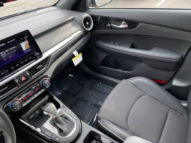 Certified 2024 Kia Forte GT-Line w/ GT-Line Premium Package image 21