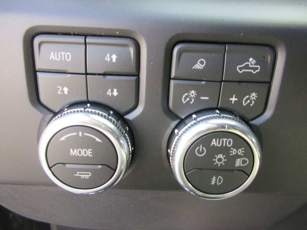 New 2026 GMC Sierra 1500 AT4X image 19