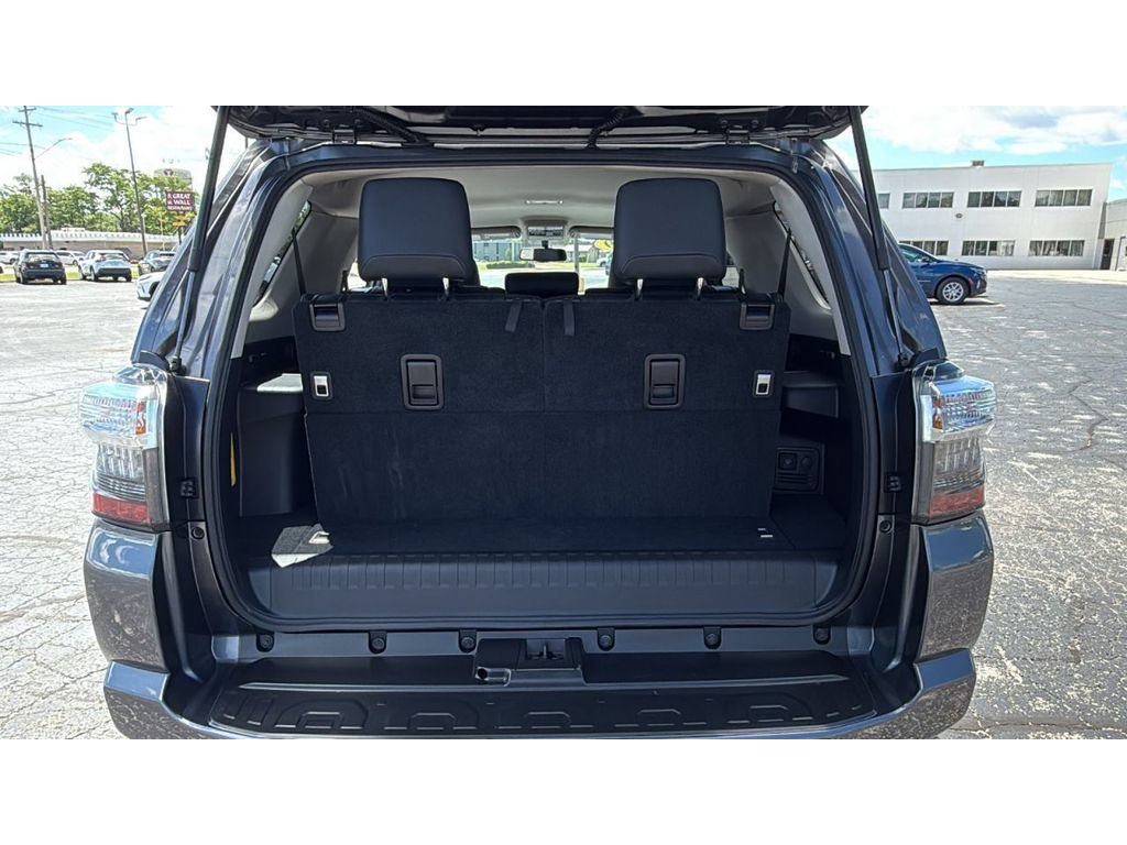 Certified 2019 Toyota 4Runner SR5 Premium AWD/4WD image 7