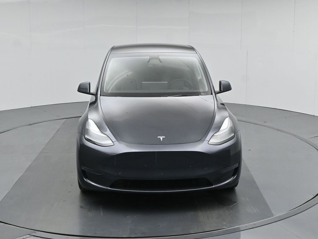 Used 2024 Tesla Model Y Long Range image 34