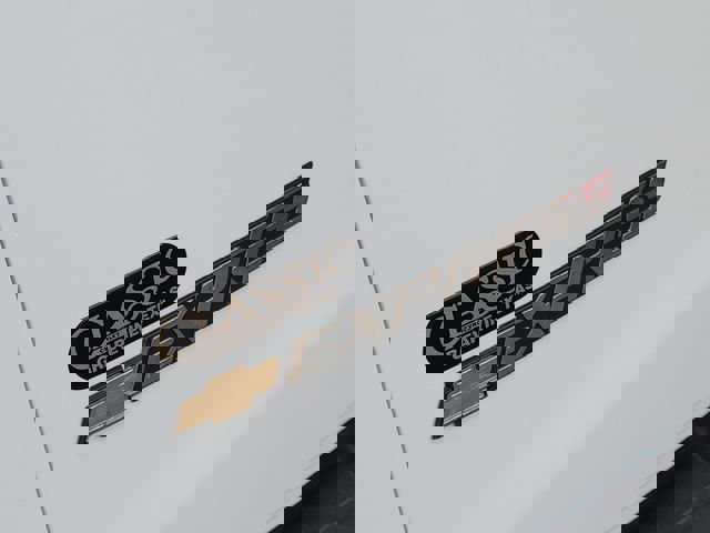 New 2025 Chevrolet Express 2500 w/ Driver Convenience Package image 8