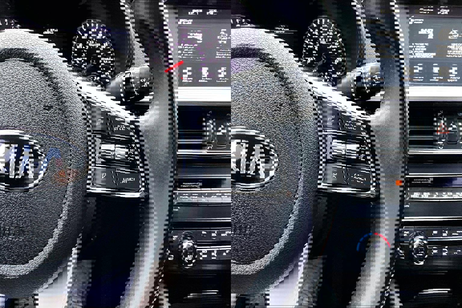 Used 2019 Kia Optima S w/ S Panoramic Sunroof Package image 23