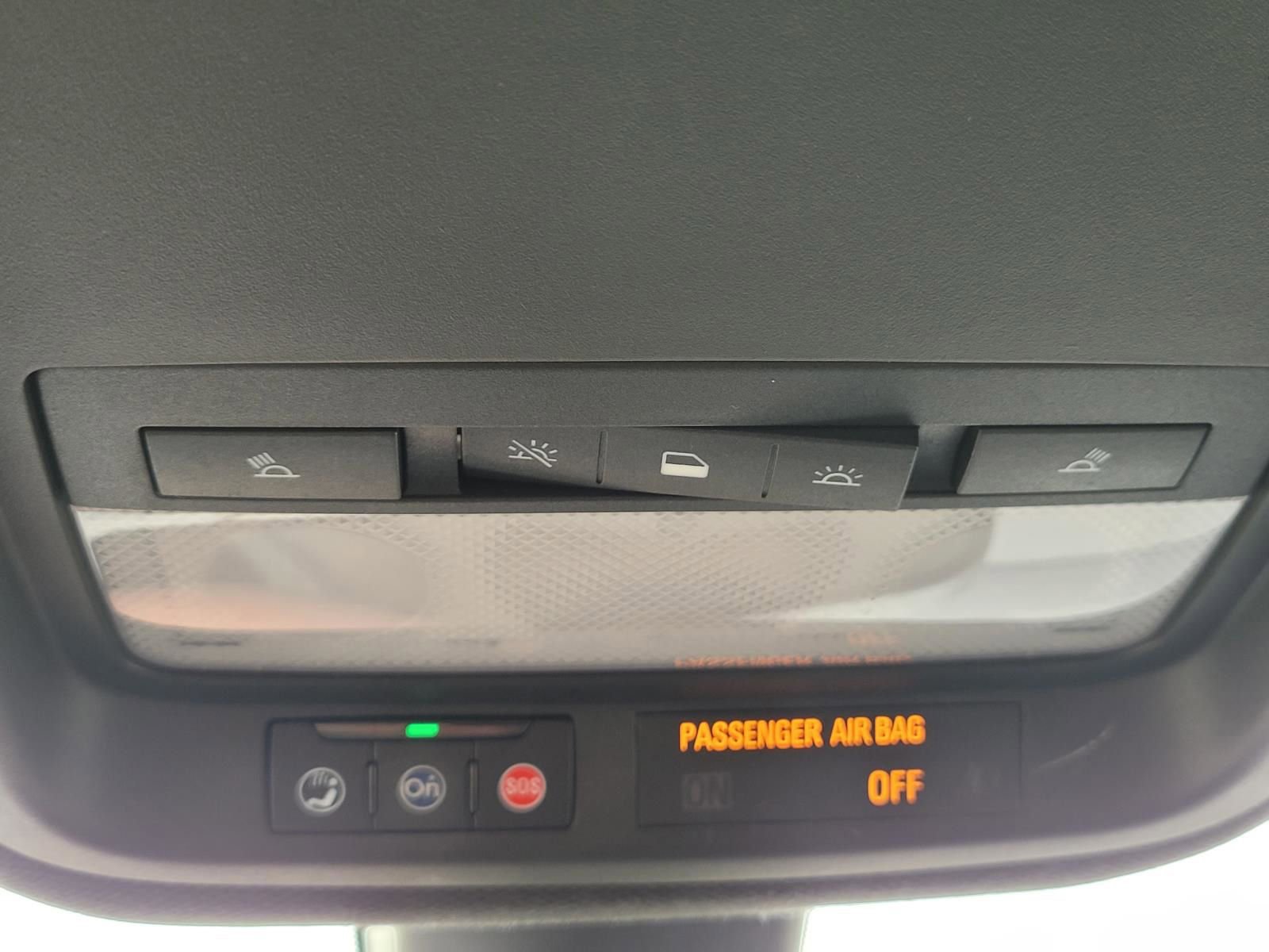 Used 2018 Chevrolet Cruze LT w/ Convenience Package FWD image 28