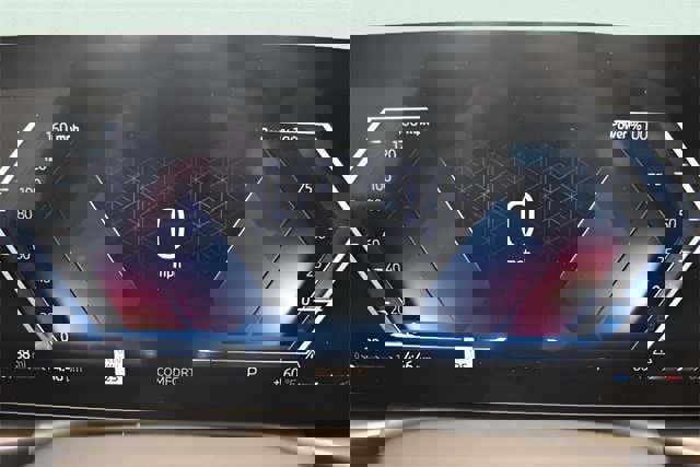 New 2026 BMW 330i xDrive Sedan w/ Convenience Package image 19