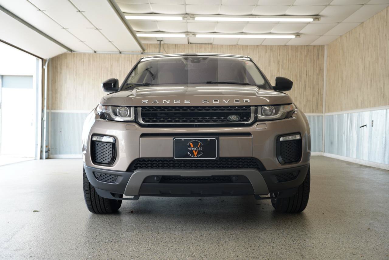 Used 2018 Land Rover Range Rover Evoque SE Premium AWD/4WD image 2