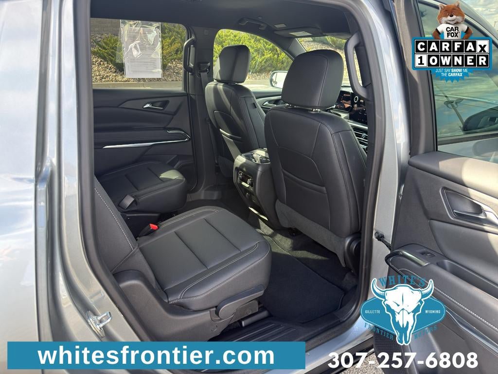 Used 2026 Chevrolet Traverse LT AWD/4WD image 12