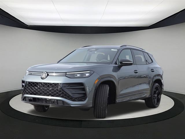 New 2026 Volkswagen Tiguan SE R-Line image 3