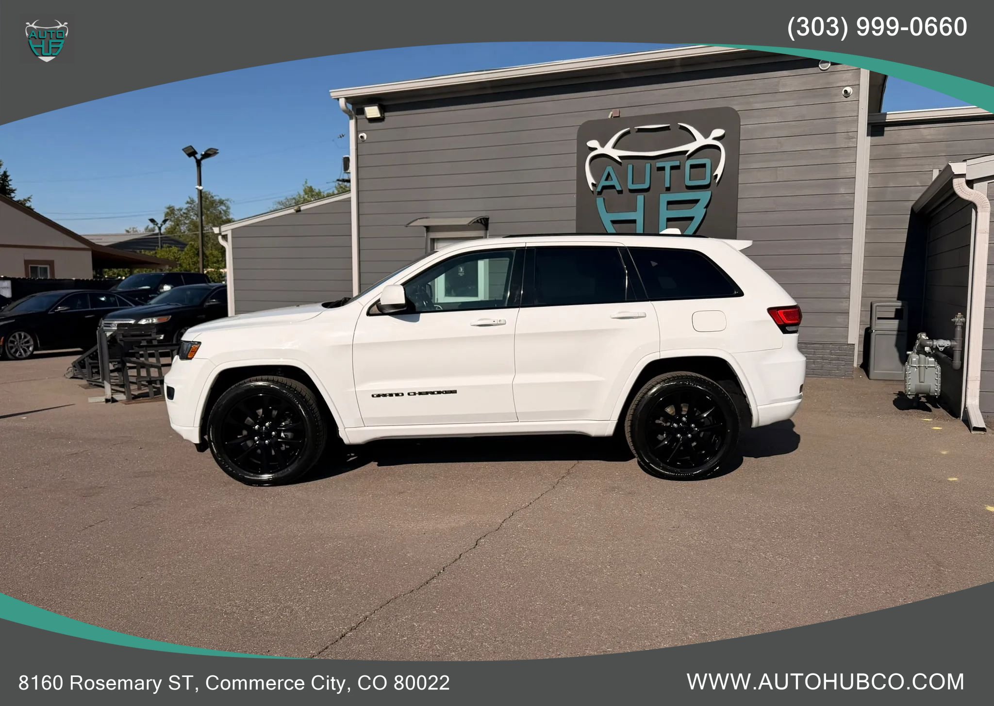 Used 2020 Jeep Grand Cherokee Altitude AWD/4WD image 9