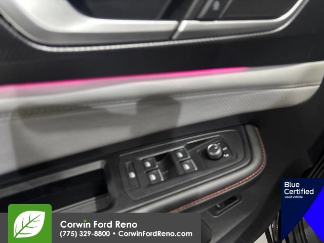 Used 2024 Volkswagen Atlas Peak Edition SEL AWD/4WD image 17