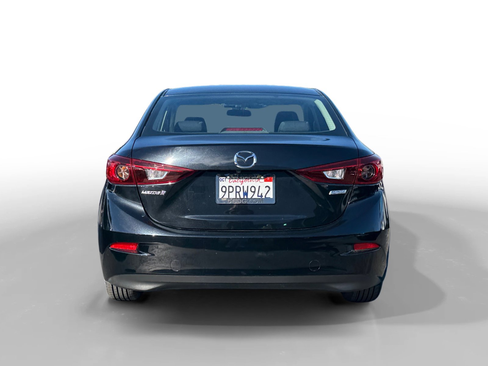 Used 2016 MAZDA MAZDA3 i Sport w/ Preferred Equipment Package image 4